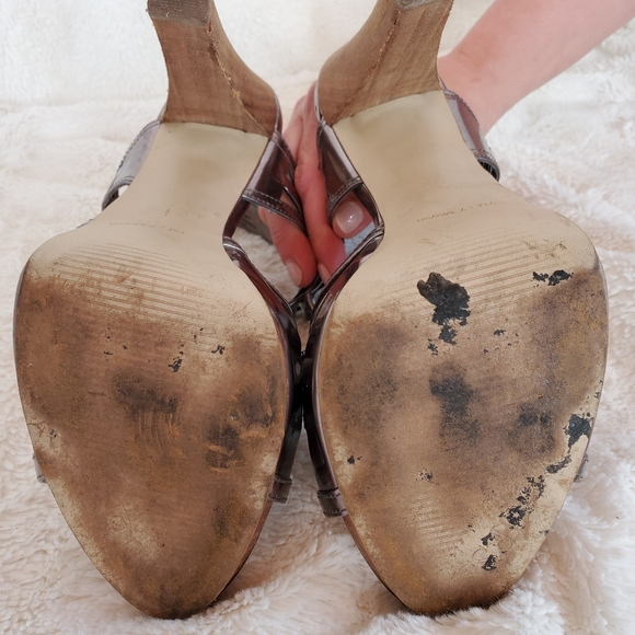 Guess wood heel, metallic straps - Picture 5 of 7